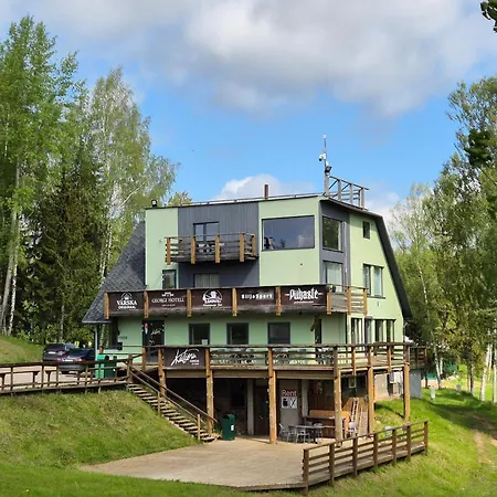 Hotel Kuetioru Puhkekeskus Koloreino